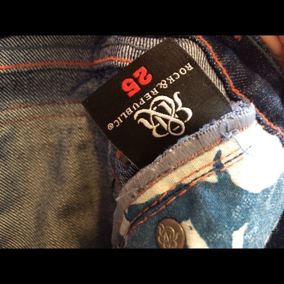 Jeans - Picture 3 of 5